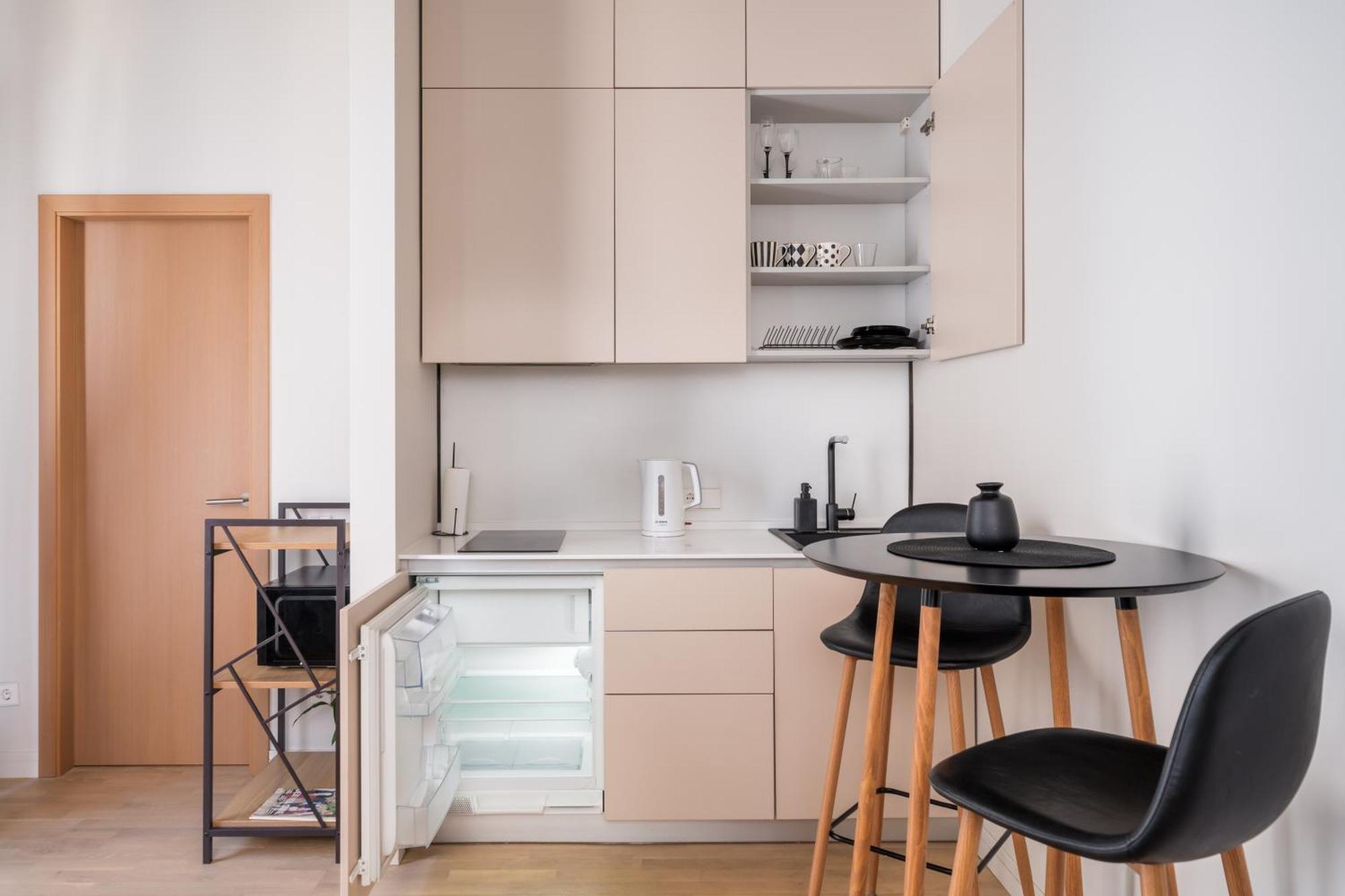 Cosy Old Town Flat In A Modern Secured Apt. Block Riga Exteriör bild